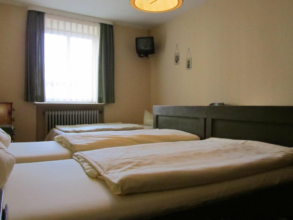 Hotel Gasthof Humplbraeu Wolfratshausen Quarto foto