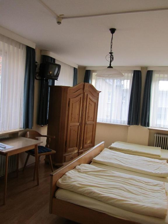 Hotel Gasthof Humplbraeu Wolfratshausen Quarto foto